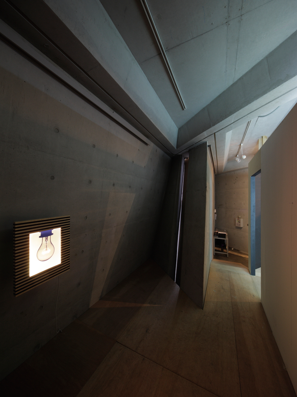 Yoon Sung Chang Solo Exhibition: Moving Landscape 2
